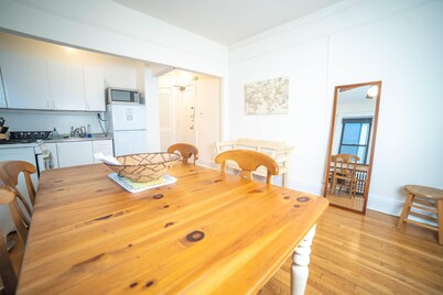 Cozy apartment in beautiful midtown Hoboken!