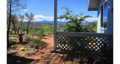 Hilltop Haven Country Retreat Cottage Near Sedona