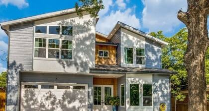 Modern Home Dallas- 17+
