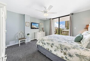 3 Schlafzimmer, Bügeleisen/Bügelbrett, Bettwäsche