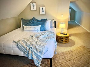 3 bedrooms, desk, iron/ironing board, travel cot