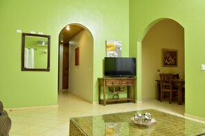 Smart TV - Cozy Villa 3 beds/2baths with pool and jacuzzi in SOSUA (Sosúa)