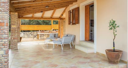 Casa Vala Romana - Big Garden, Jacuzzi, Free Bikes
