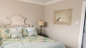 1 bedroom, iron/ironing board, travel cot, free WiFi