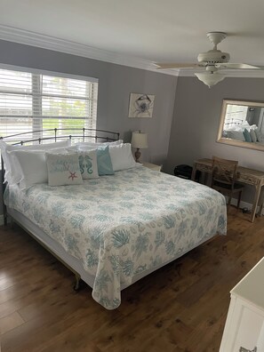 3 bedrooms, desk, iron/ironing board, free WiFi - Special Rate Available September 2026 book now (Summerland Key)