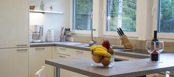 Moderne Wohnung im Grünen mit Privatem Garten