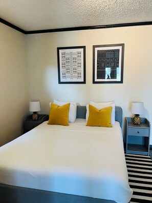2 bedrooms, iron/ironing board, WiFi - Cozy suite with separate entrance. (New Port Richey)