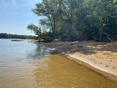 Lakefront Diamond on The Rough