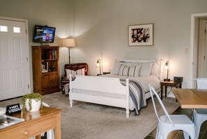 1 chambre, fer et planche Ă repasser, lit parapluie, Wi-Fi gratuit