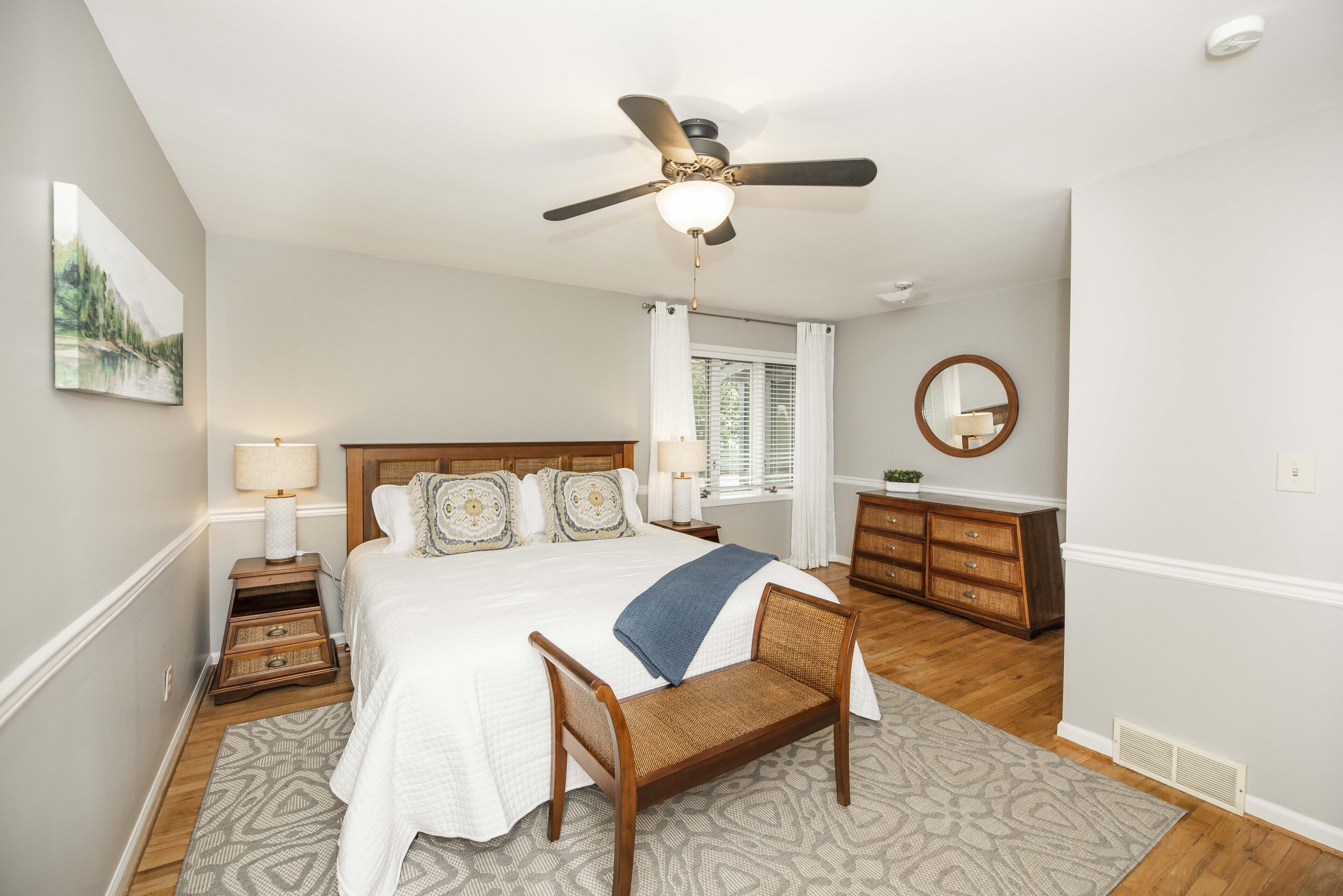 3 多间卧室、WiFi