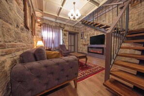 Meissa Tas Evi | Bộ đồ giường cao cấp, phòng cách âm 