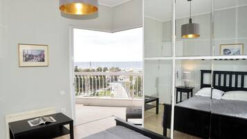 2 sovrum, skrivbord, strykjärn/strykbräda och gratis wi-fi