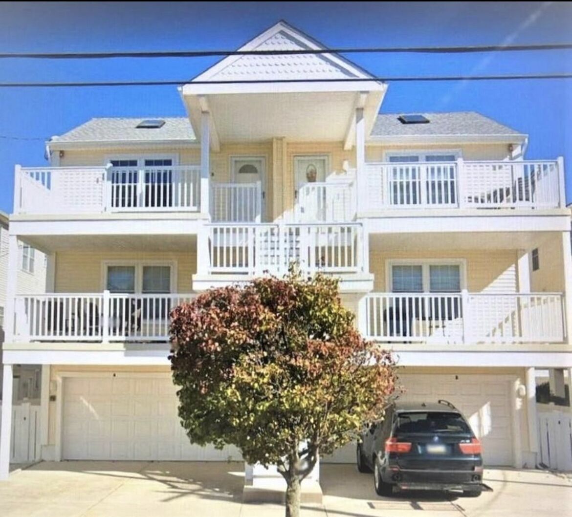 Great North WW Location - 1.5 blocks from beach: June- Aug- Sept Weeks Available