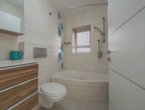 Kombinert dusj/badekar