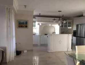 Interior - Meggido Towers 4 bedroom 3 bath unit (Jerusalem)