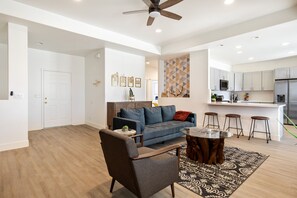 House, Multiple Beds, Hot Tub, Mountain View | Living area | 42-inch TV with digital channels, fireplace - Golden Serenity (Joshua Tree)