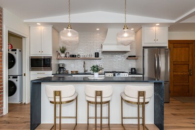 THE MANSION ON MONUMENT AVENUE!