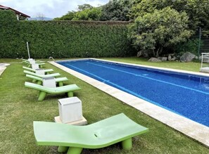 A heated pool - Fabuloso Apartamento con Vista al rio (Santa Ana)