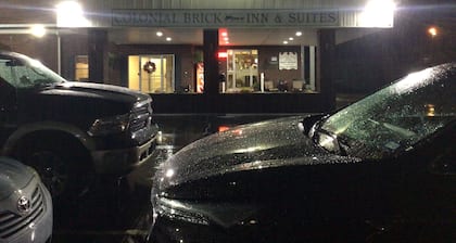 Colonial Brick Inn & Suites