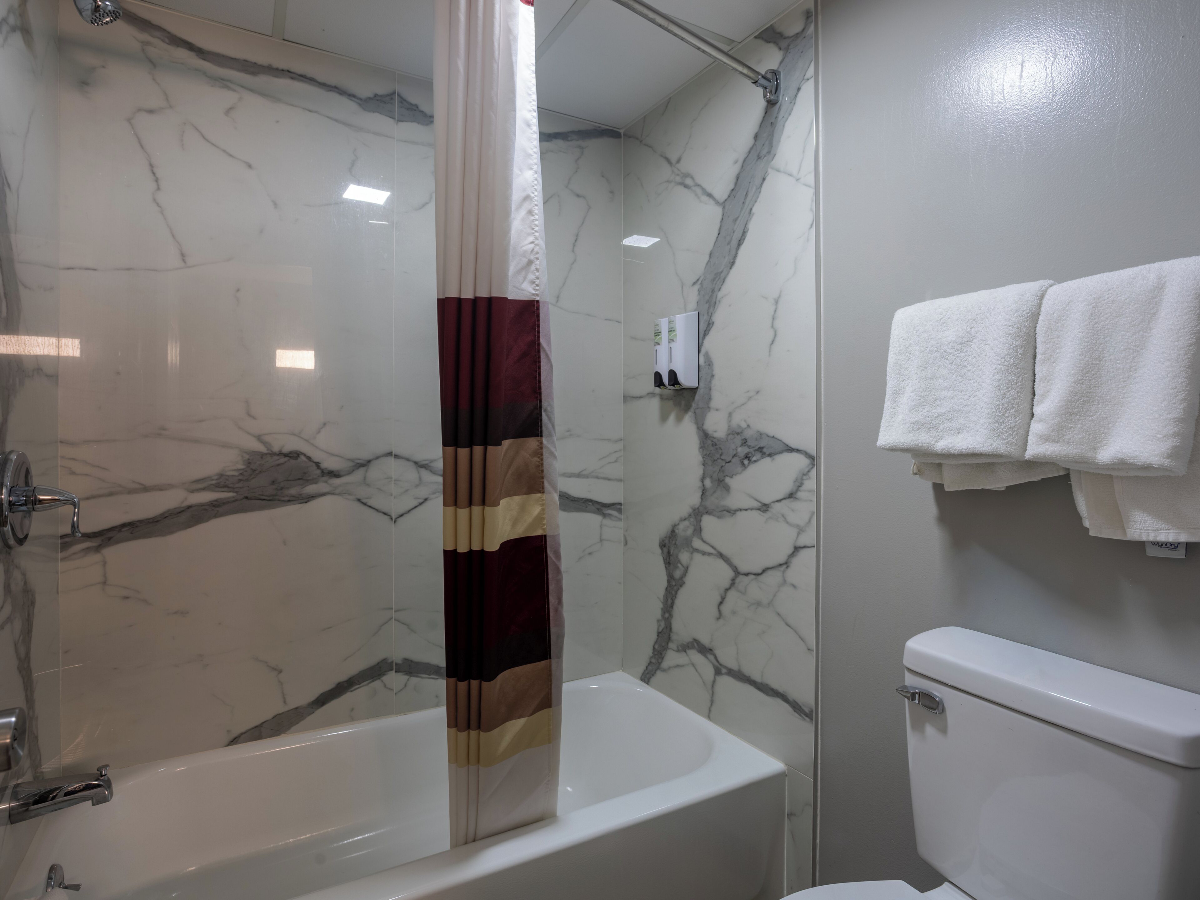 Superior Double Room | Iron/ironing board, WiFi (free), bed sheets