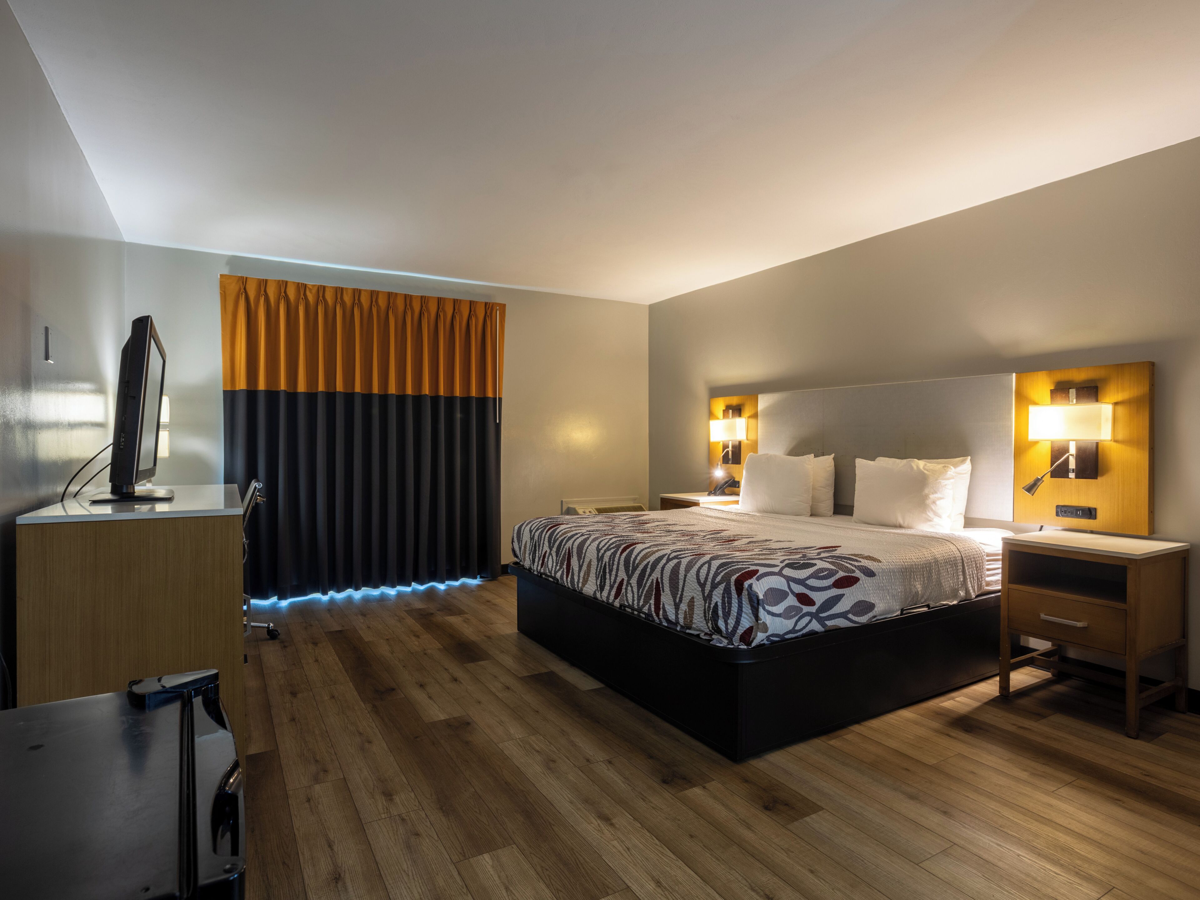 Standard Single Room | Iron/ironing board, WiFi (free), bed sheets