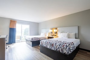 Standard Double Room | Iron/ironing board, WiFi (free), bed sheets