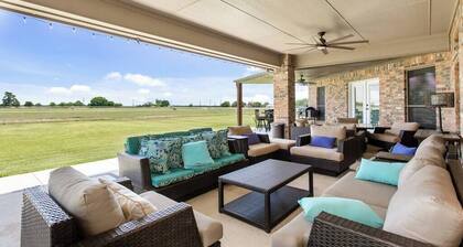 Newly Renovated Private Ranch Get-A-Way