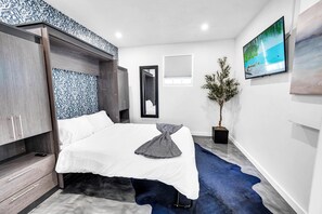 4 slaapkamers, een bureau, wifi