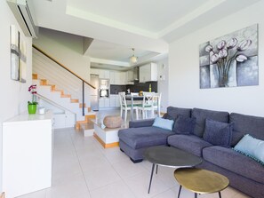 TV -  Gran Canaria Stays - Holiday Rentals (San Bartolomé de Tirajana)