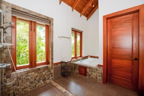 Shower, jetted bath, hair dryer, bidet