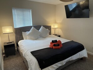 5 habitaciones, tabla de planchar con plancha y wifi gratis 