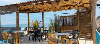 โคโค่บีชรูฟท็อป