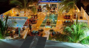 Outdoor pool - Hotel Coco Beach by Croma (Cartagena)