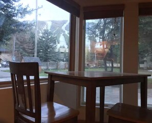 Dining - A-Frame In Paradise!! (Whole House) Fast WiFi (Ketchum)