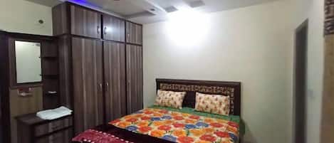 3 bedrooms, free WiFi, wheelchair access