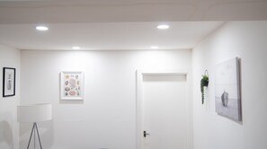 Interior - Easy access property in the heart of Wakefield (Wakefield)