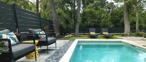 Piscine extérieure, piscine chauffée
