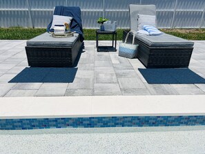 Property grounds - New house close to the beach! heated pool, warm place to share with the family  (Cape Coral)