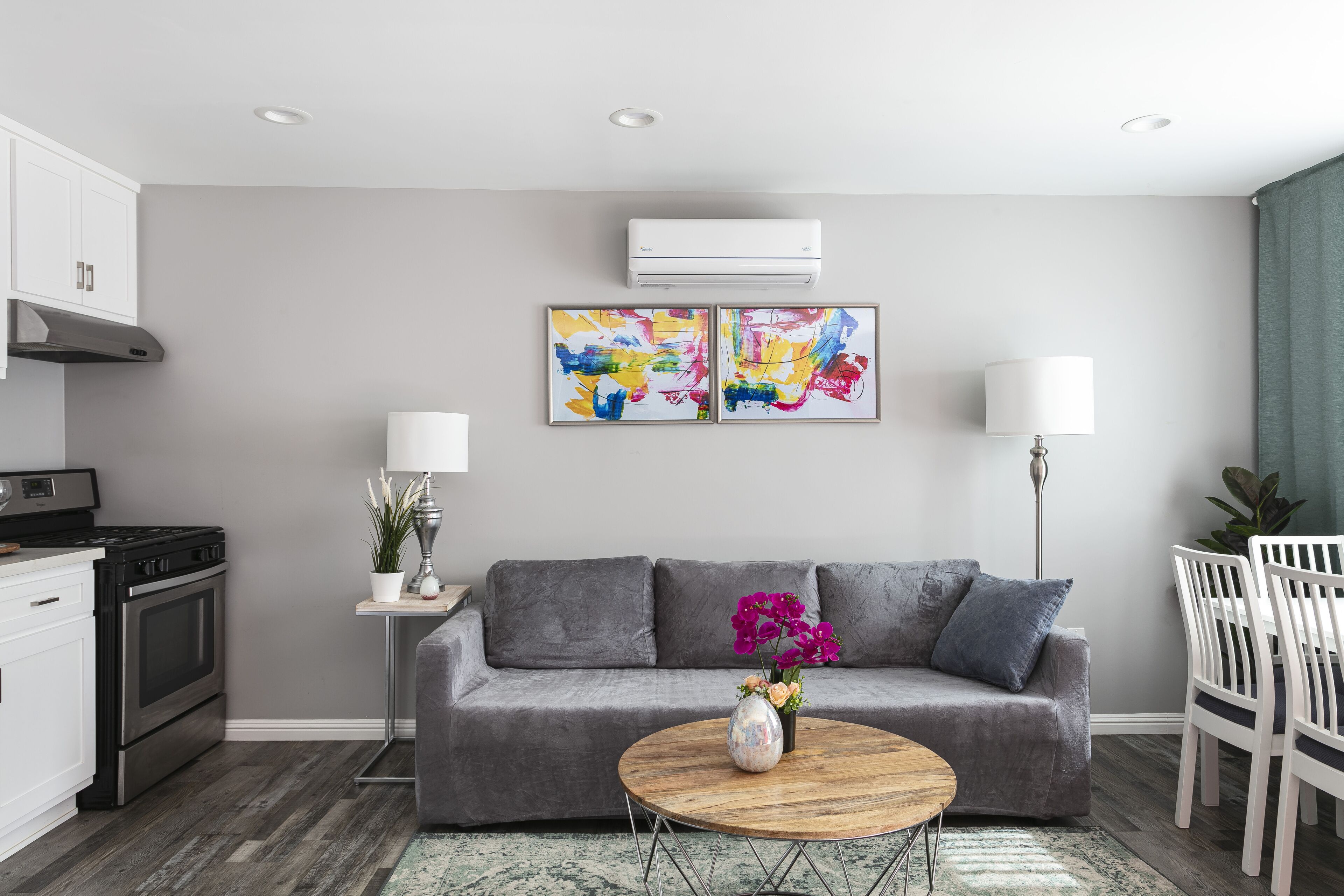 Affordable 1-bedroom cozy place just minutes from DTLA