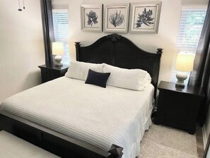 3 bedrooms, desk, iron/ironing board, travel cot