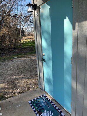 Exterior detail - The CountryLake - First Floor for 7 Guest  (Belton)