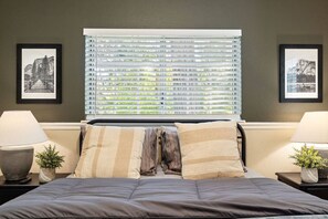 3 Schlafzimmer, Zimmersafe, Schreibtisch, Bügeleisen/Bügelbrett