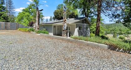 Yosemite, Hot Tub, Pets - Memories!