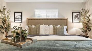 3 bedrooms, in-room safe, iron/ironing board, WiFi