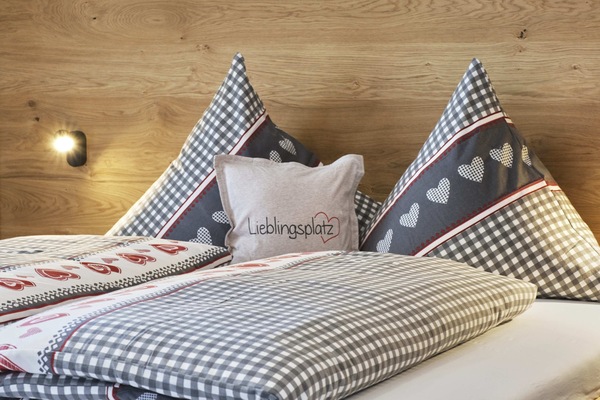 Ferienwohnung im 1. Obergeschoss, 90 qm, 2 Schlafzimmer mit Balkon, max. 5 Personen-Schlafzimmer