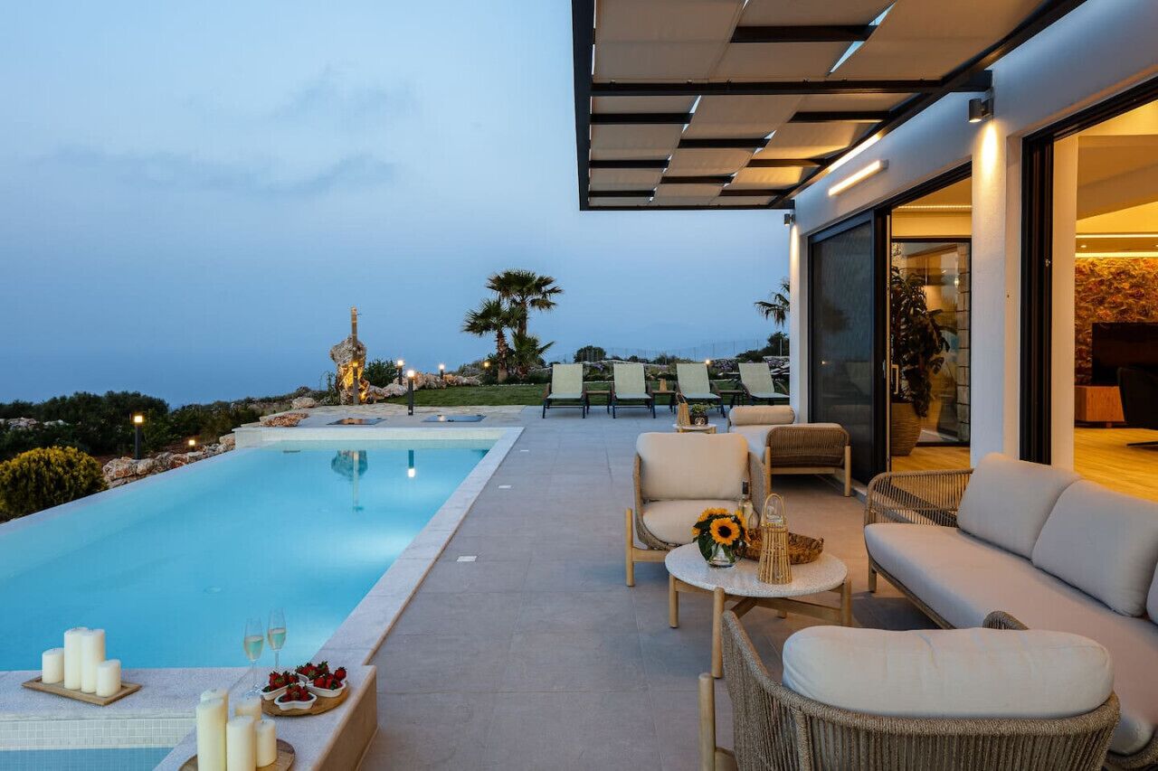 Een verwarmd zwembad