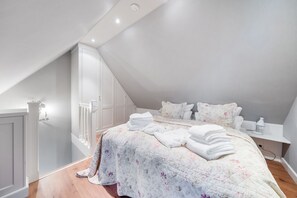 1 habitación, tabla de planchar con plancha y wifi 