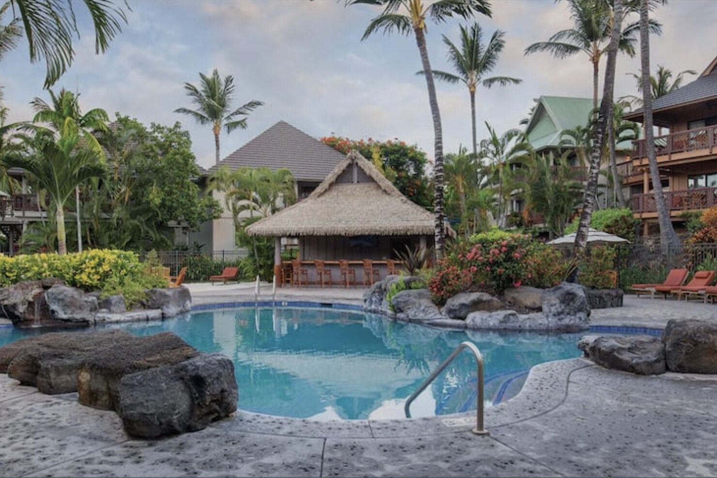 Available for New Years! Beautiful & Spacious Bungalow Resort w\/pools & hot tub! - Photo 7