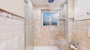 Shower, hair dryer, towels - Üp Söl - Exclusively furnished luxury apartment "Üp Söl" in direct mudflat location in (Kampen (Sylt))