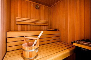 Sauna - Modern new-build house with well thought-out lighting concept in a quiet location. - (Sylt)